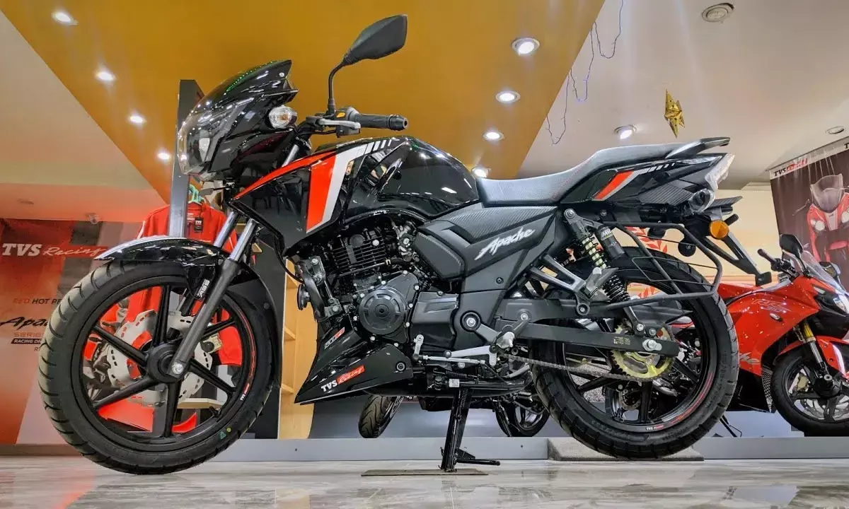 TVS Apache RTR 160 2025